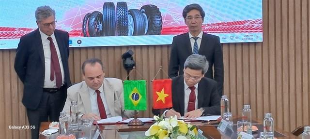 Brazil, Đà Nẵng boost rubber tire export