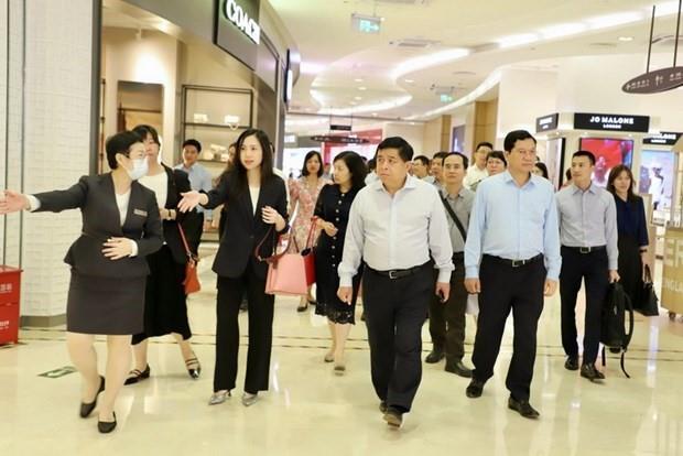 Việt Nam learns from Chinas experiences in building intl free trade zone model