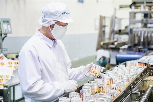 Shares drop for three straight days because of prevailing sentiment of caution and indecision