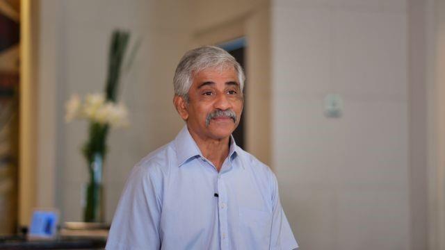 Airfares high in countries around the world