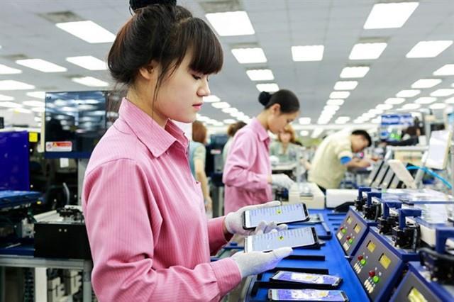 VN imports over US3 billion in mobile phones and components in Q1
