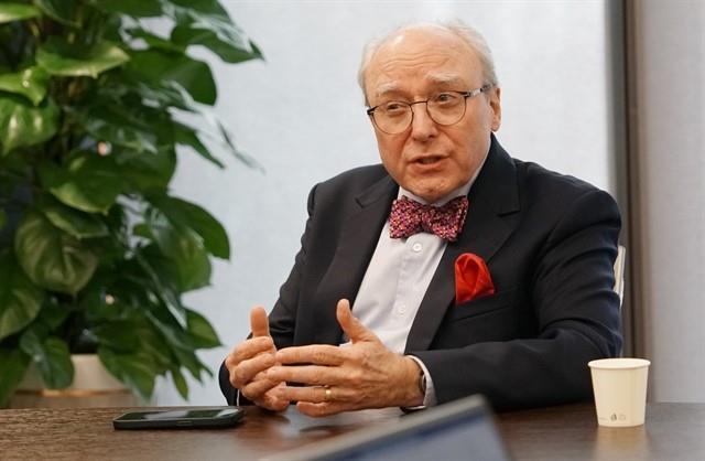 Eugene Keith Galbraith, former BCA senior executive on board to help Techcombank deepen customers trust