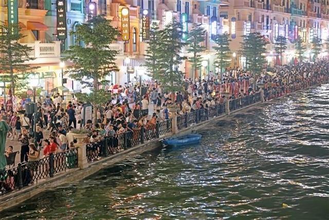 Two Vinhomes projects granted permission to sell homes to foreigners