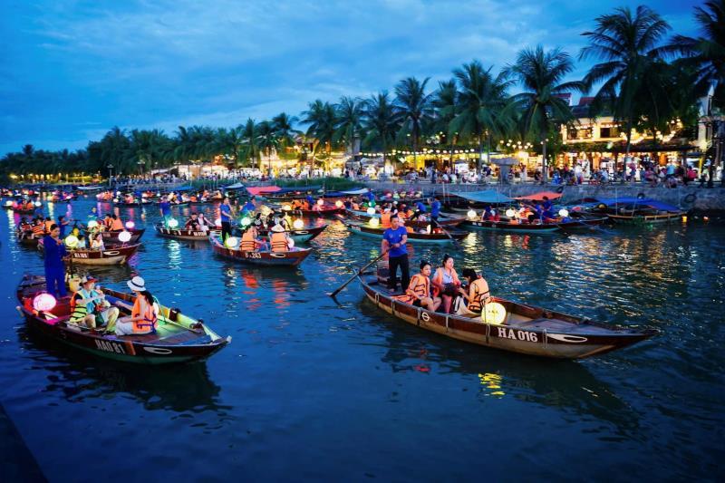 Việt Nams tourism blossoming
