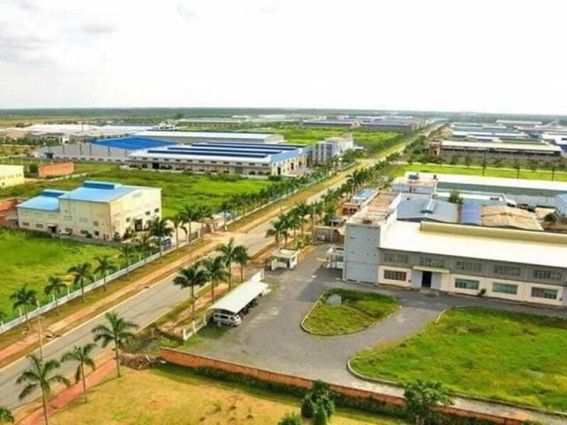 Tân Tạo stock suspended from trading due to delayed financial reports